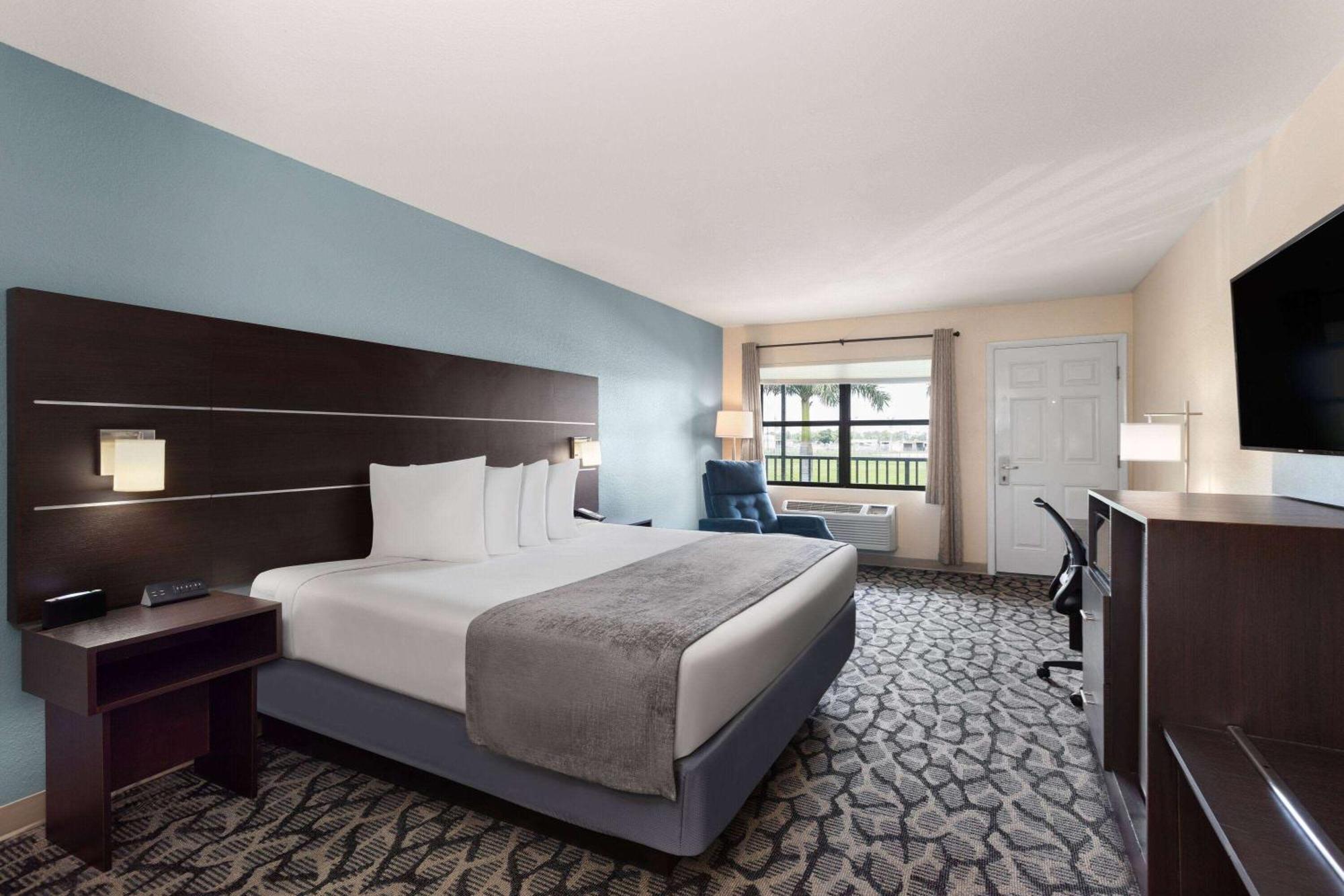 Baymont By Wyndham Punta Gorda/Port Charlotte Hotell Eksteriør bilde