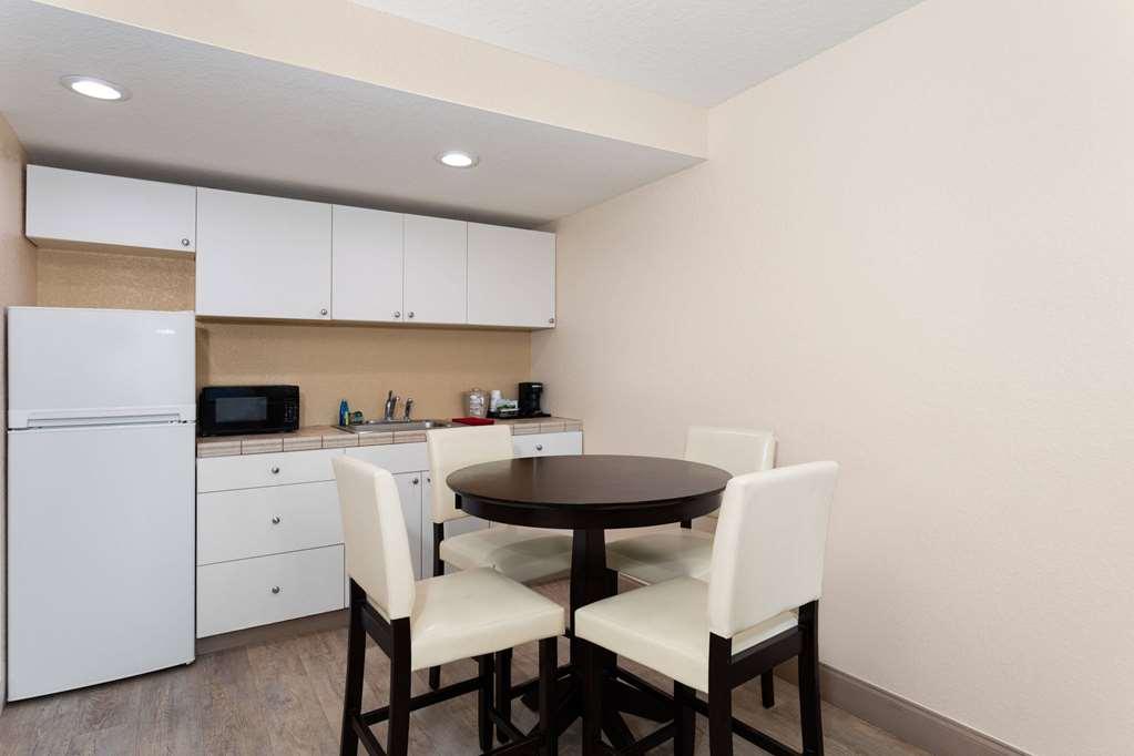 Baymont By Wyndham Punta Gorda/Port Charlotte Hotell Rom bilde